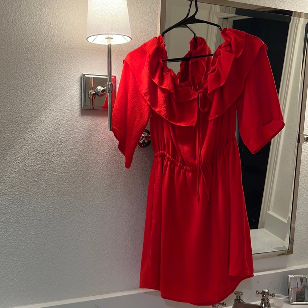 Red BB Dakota Off-the-shoulder Dress, Size Small